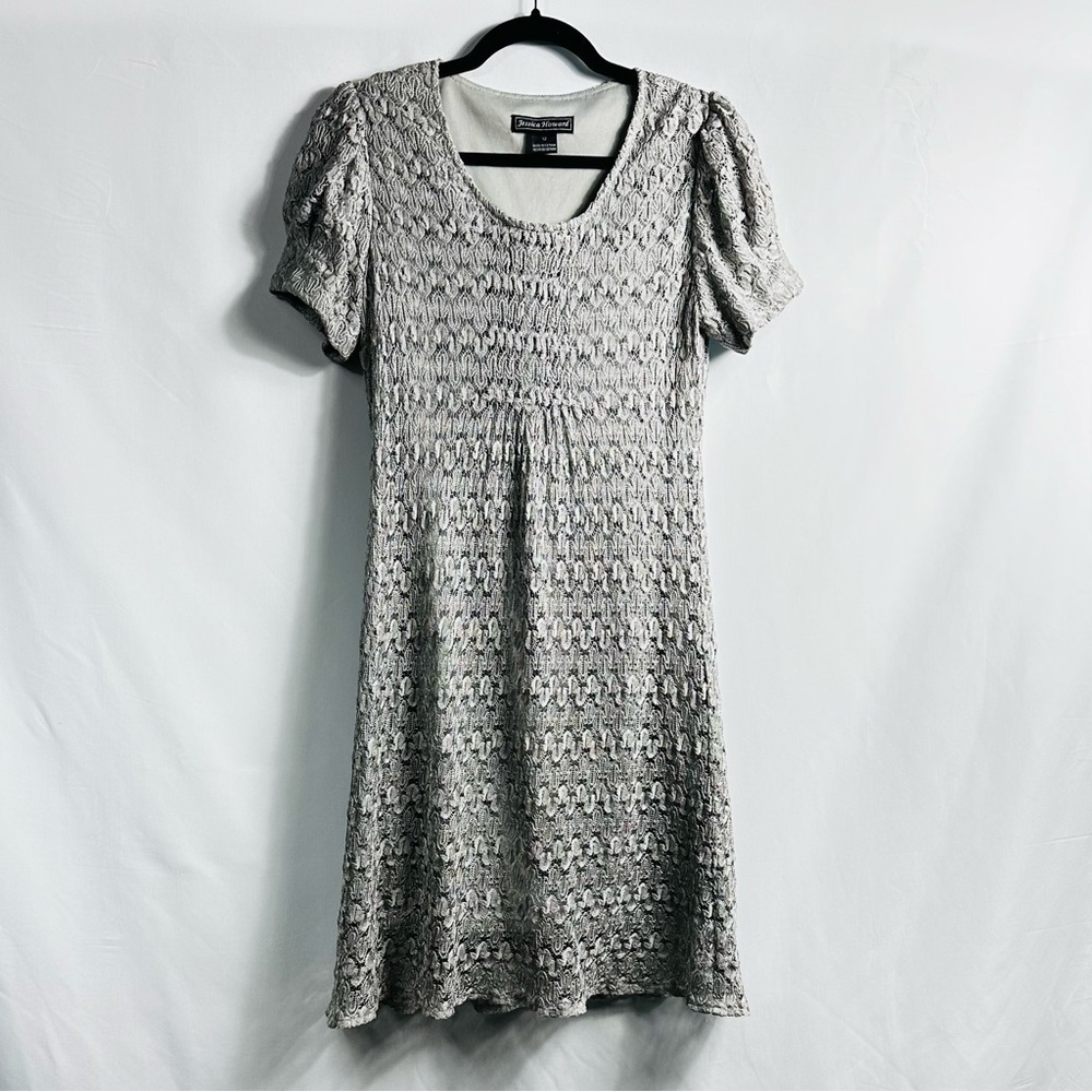 Jessica Howard Sz 12 Gray Round Neck Short Accent Sleeves Lace Dress